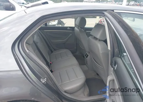 2006 Volkswagen Jetta 2.5 Option Package 1 from USA, damaged, VIN 3VWSF71K96M795892